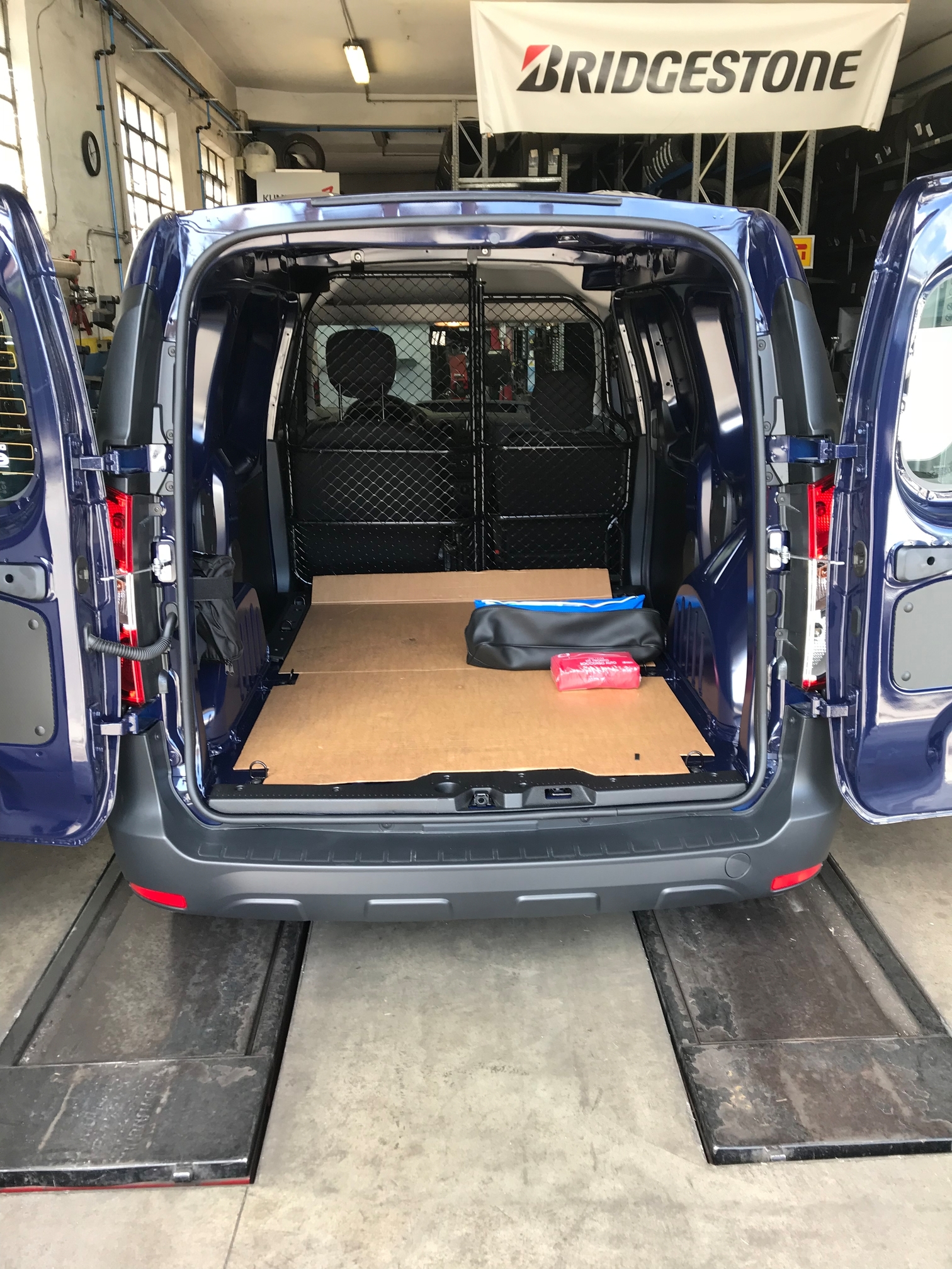 2019 Dacia Dokker Van (facelift 2017) 1.5 Blue dCi (95 Hp) 2 Seat